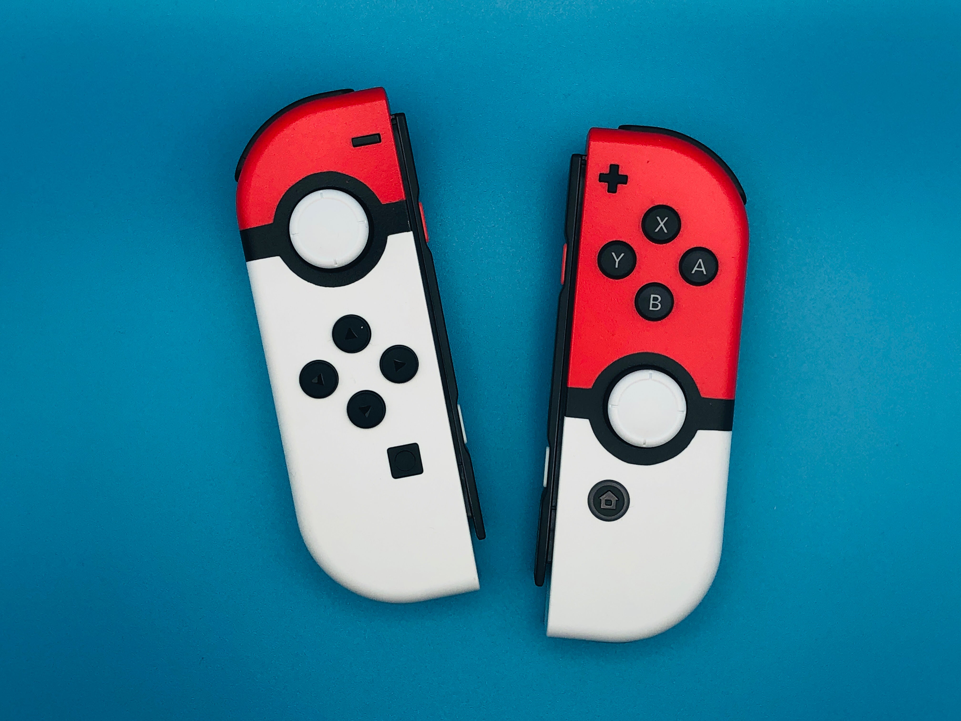 Cheapest Nintendo Poké-ball themed Joy-cons Controllers